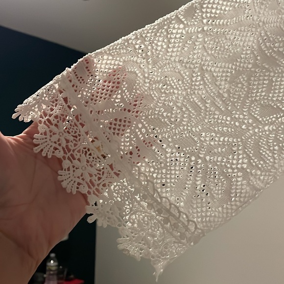 CLUB Z COLLECTION Lace hem flowers Beach Dress Coverup White Woman’s Size L - Picture 6 of 9